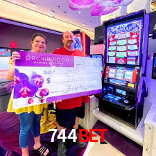 Bônus Generosos e Exclusivos no 744Bet para Você!